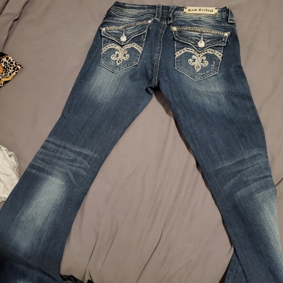 Woman's jens - Picture 3 of 16